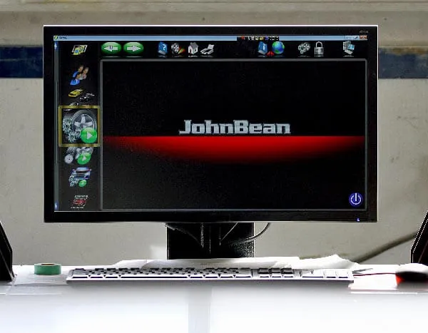 4輪アライメントテスター John Bean V3400
